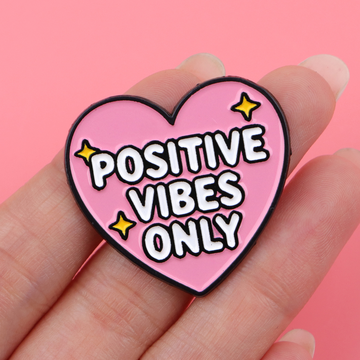 Cartoon Quotes Briefcase Badge - Women Accessories Quotes reseña y precio