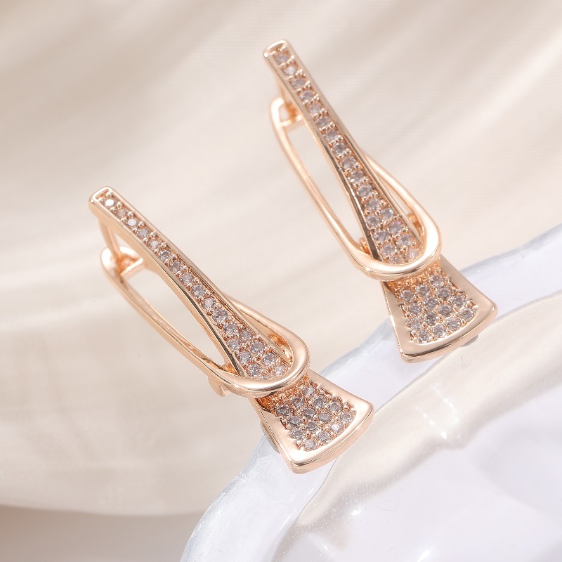 Luxury Curve Triangle Long Pen - Women Accessories In English reseña y precio