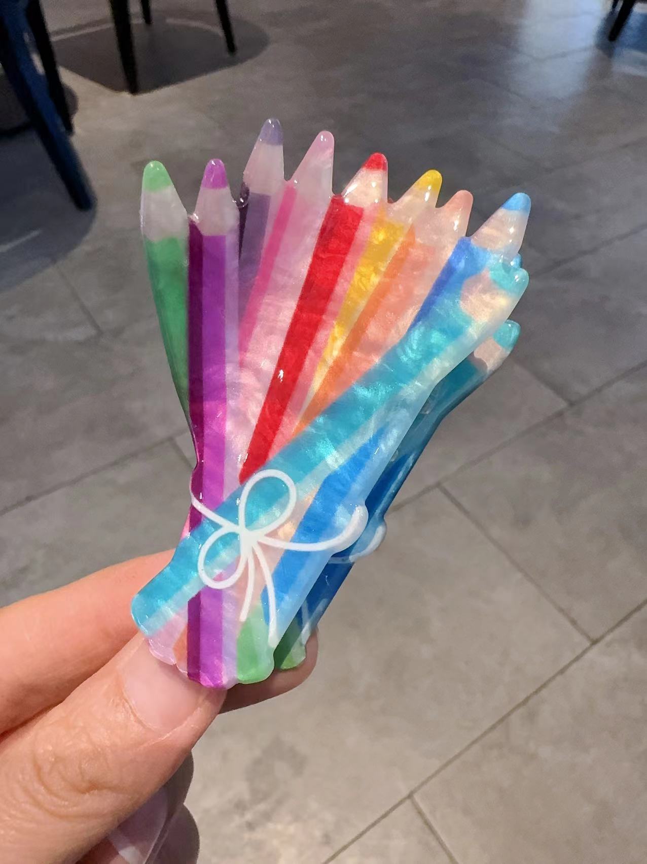 1 Colorful paintbrush grab cli - Women Accessories Bouquet reseña y precio