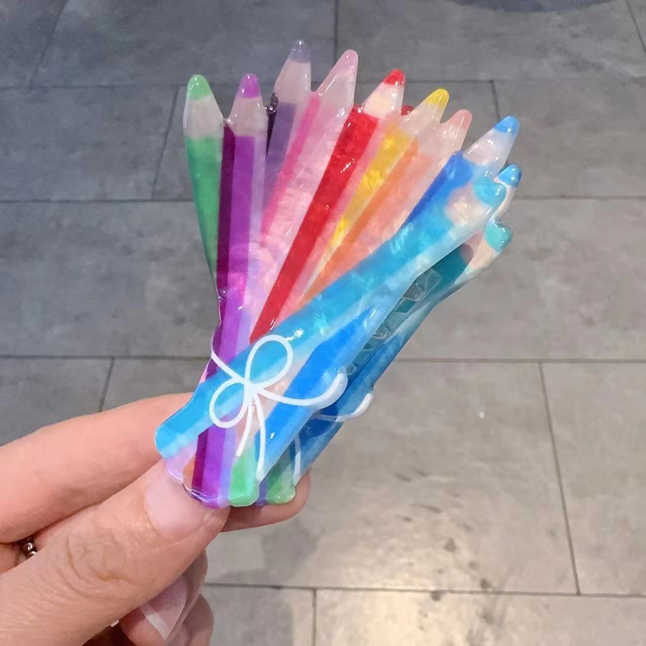 1 Colorful paintbrush grab cli - Women Accessories Bouquet reseña y precio