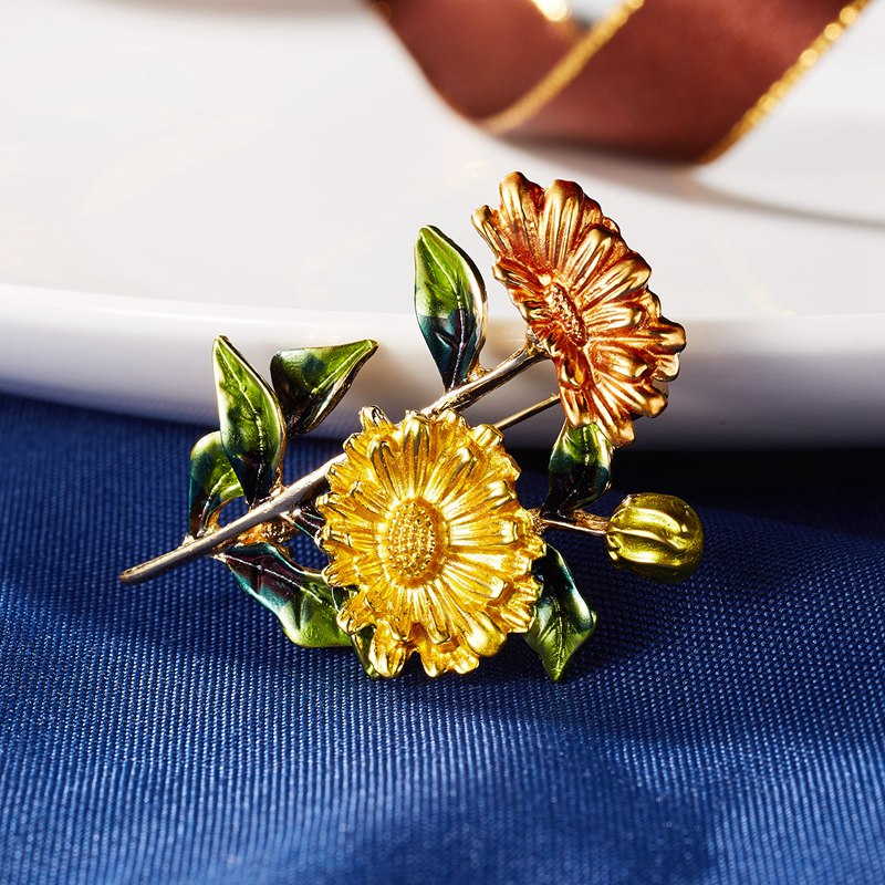 Daisy Rose Flower Enamel Pin W - Women Accessories Bouquet reseña y precio