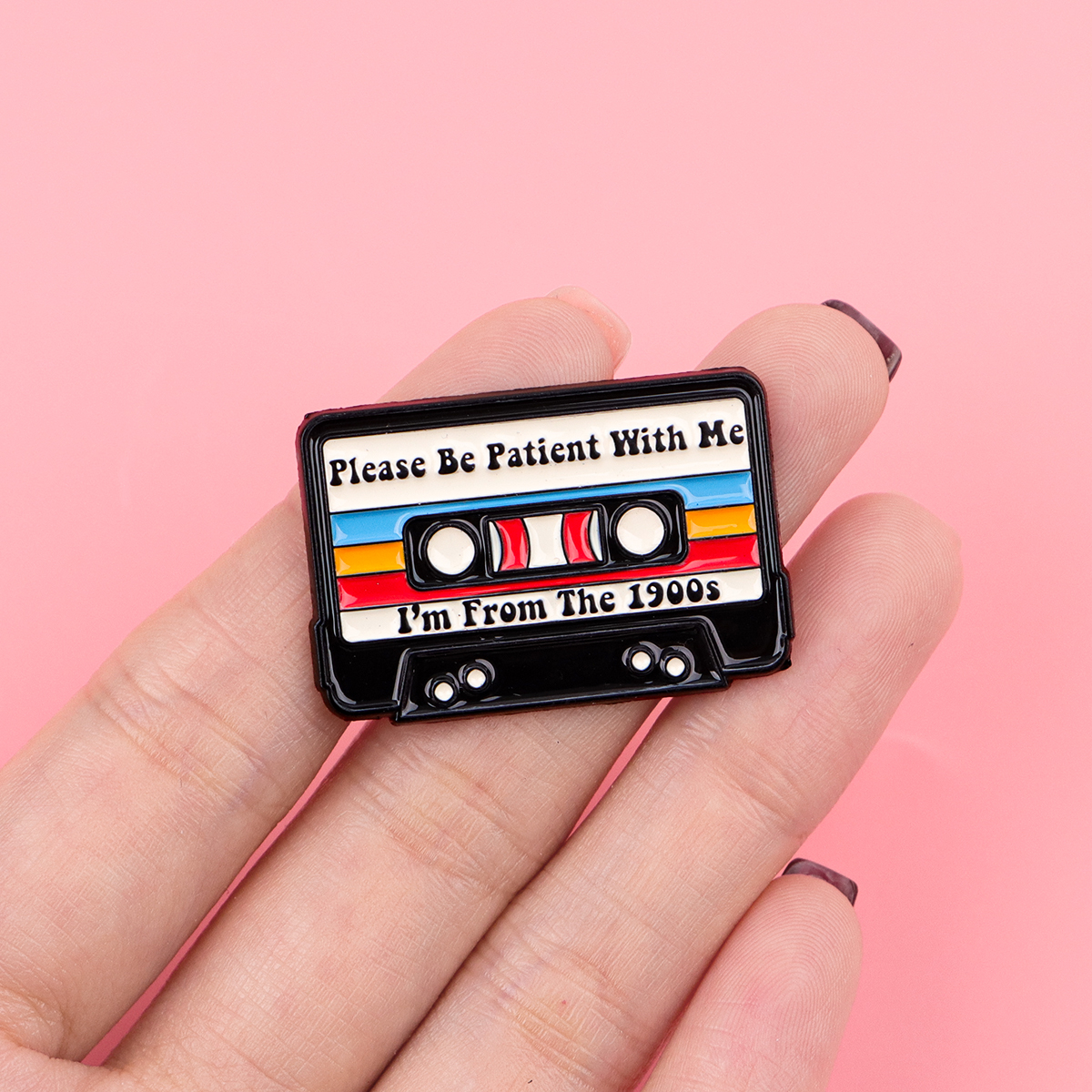 “Good Girl” Quotes Enamel Pin  - Women Accessories Quotes reseña y precio